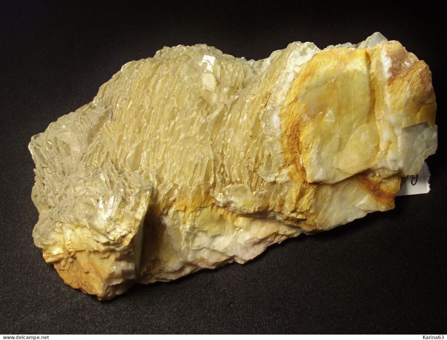 Baryte ( 10 X 4 X 6 Cm) -  Rigoux -  Azérat - Haute-Loire -  Auvergne-Rhône-Alpes - France - Minerals