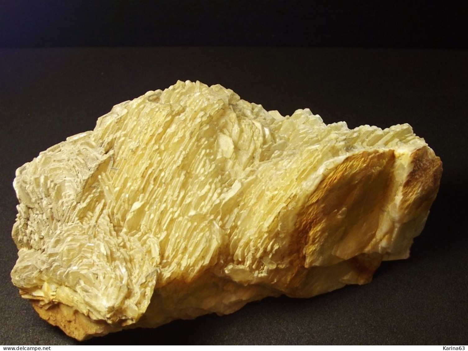 Baryte ( 10 X 4 X 6 Cm) -  Rigoux -  Azérat - Haute-Loire -  Auvergne-Rhône-Alpes - France - Minéraux