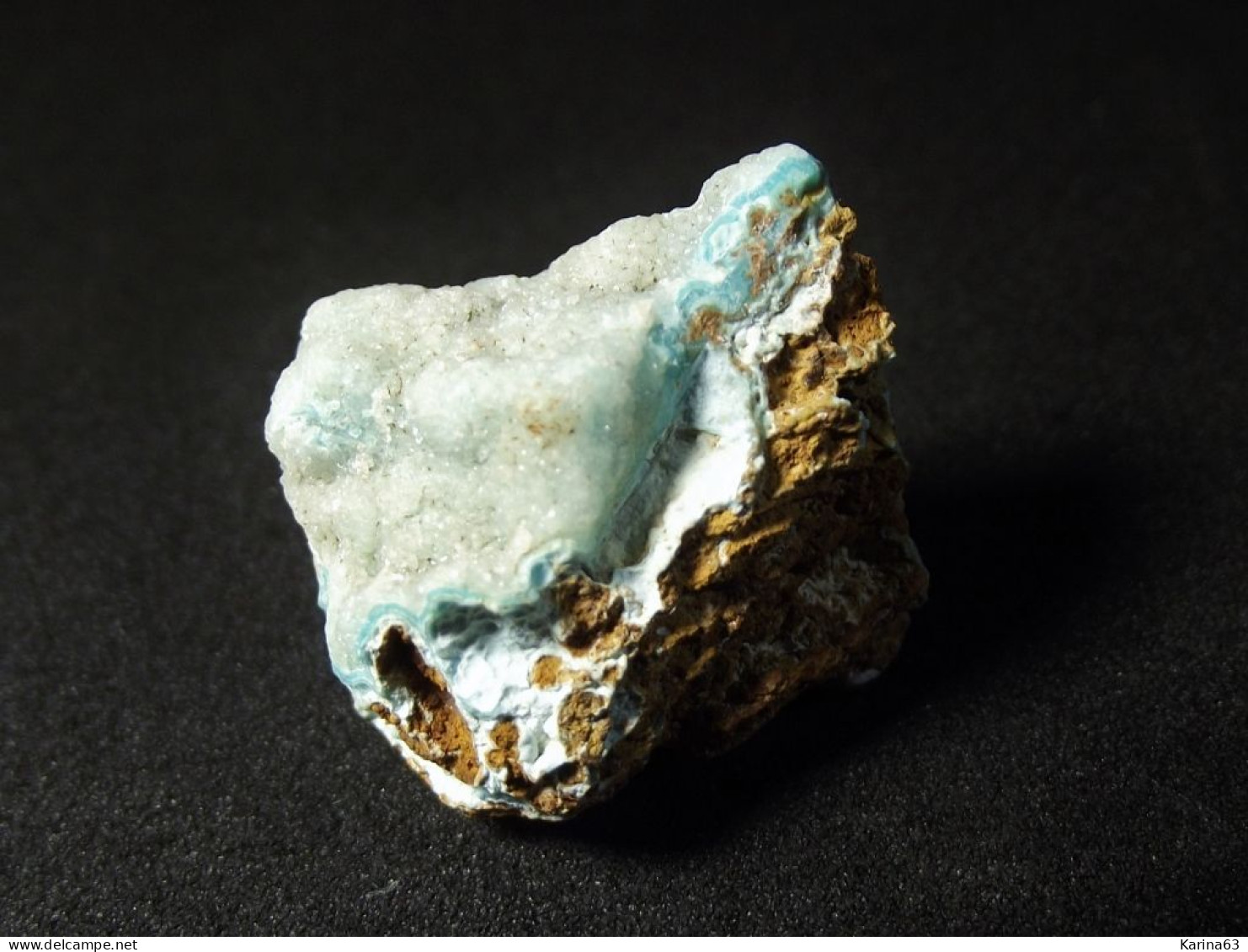 Sénégalite On Turquoise TL ( 2 X 1.5 X 2 Cm ) Kourou Diakouma Mountain, Falémé River Basin, Tambacounda Region - Senegal - Minerals