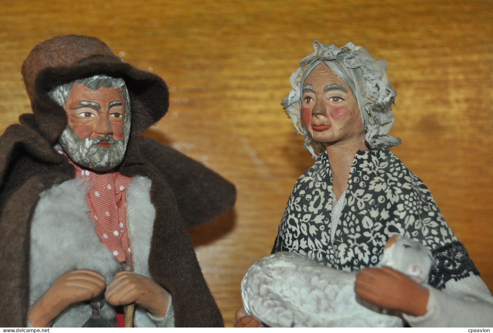 COUPLE DE SANTONS LE BERGER ET LA BERGERE - Santons