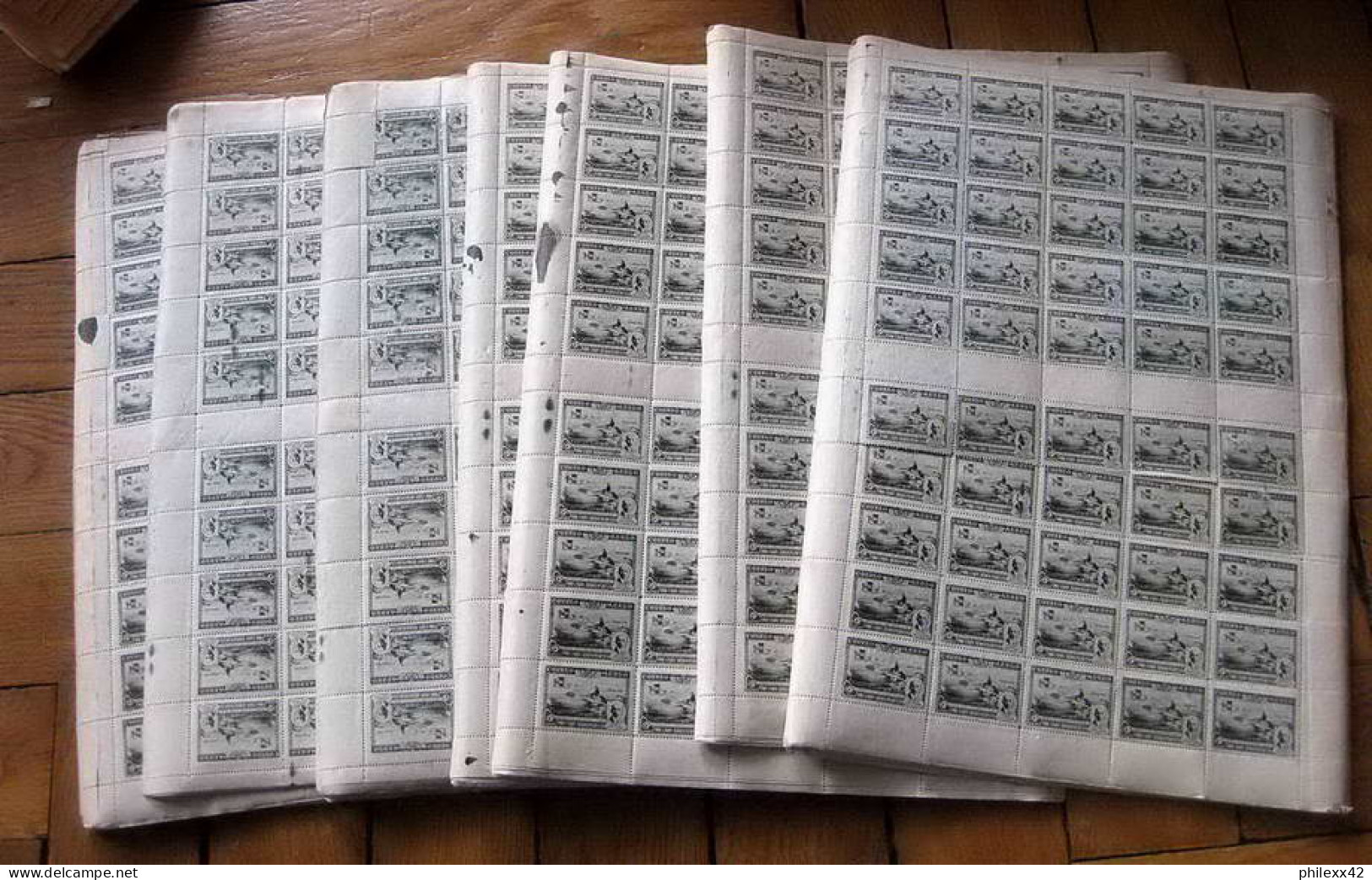 74-Enorme stock de timbres neuf ** d'espagne spain exposition de seville 1930 dont airmail cote + de 370 000 euros