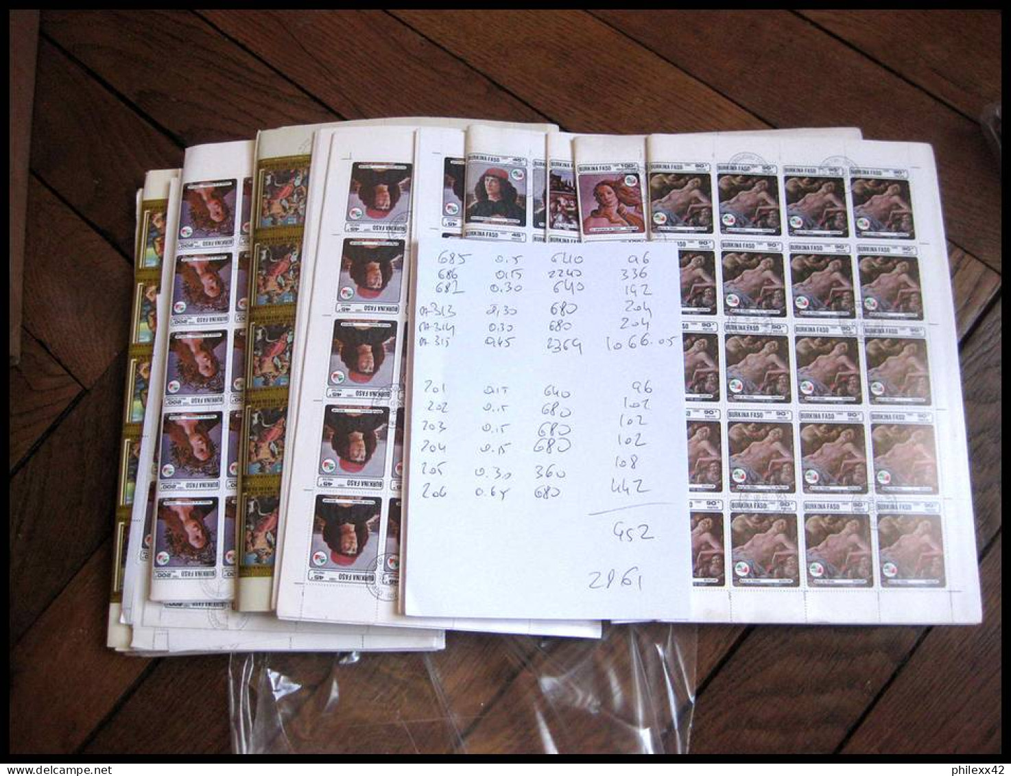 04-4 gros Cartons timbres en feuilles 100kg cote + de 123000.00 euros voir description topics  1.5 % DE LA COTE !!