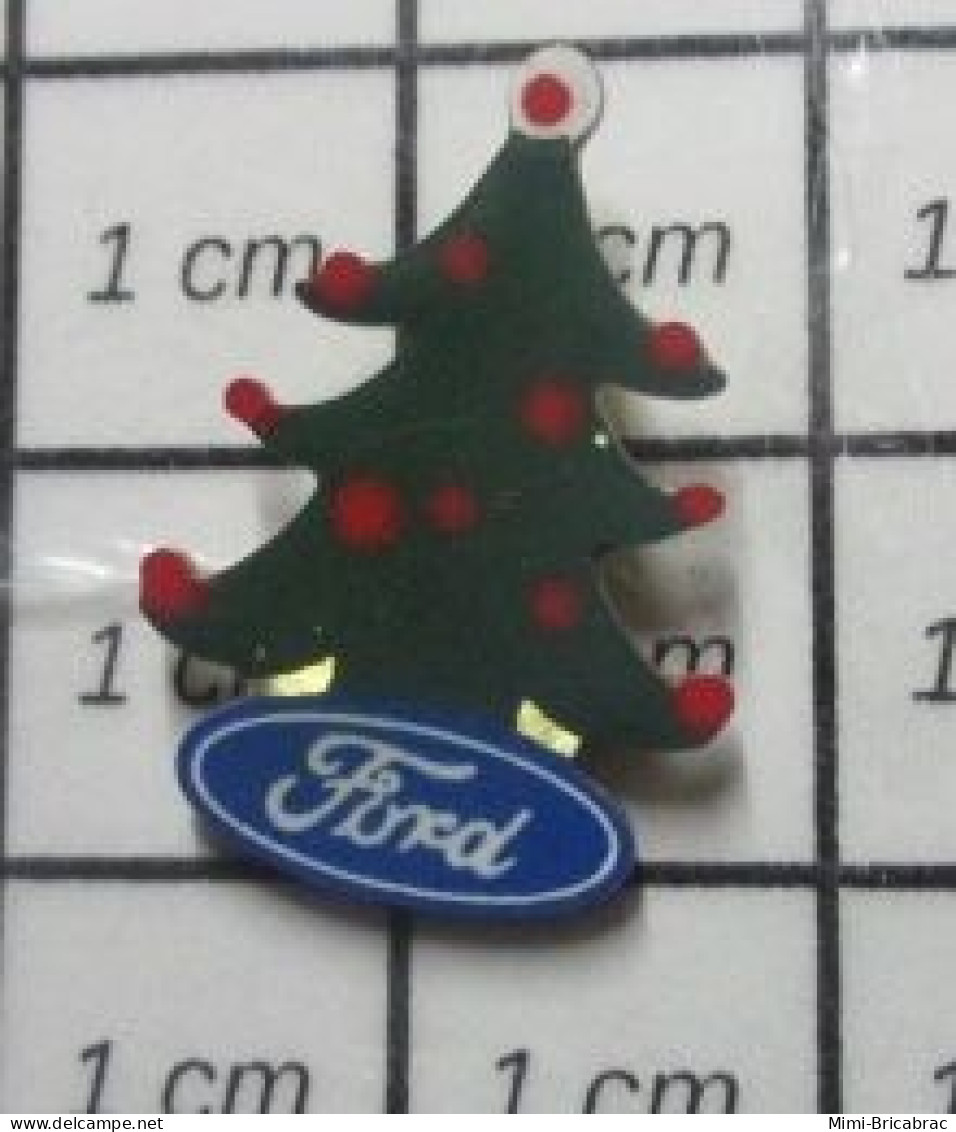 3419 Pin's Pins / Beau Et Rare / AUTOMOBILES / FORD SAPIN DE NOEL BOULES ROUGES - Ford