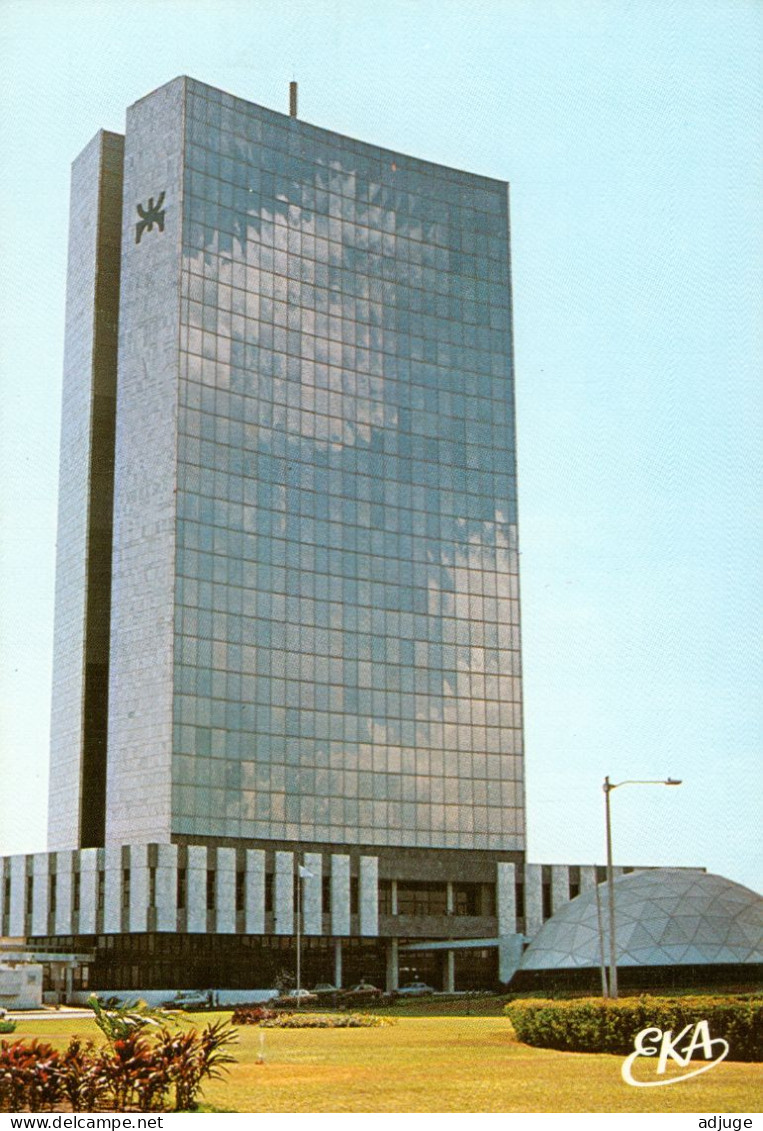 CPSM- Togo - LOMÉ - " HÔTEL  Du 2 FÉVRIER " ** 2 Scans - Togo