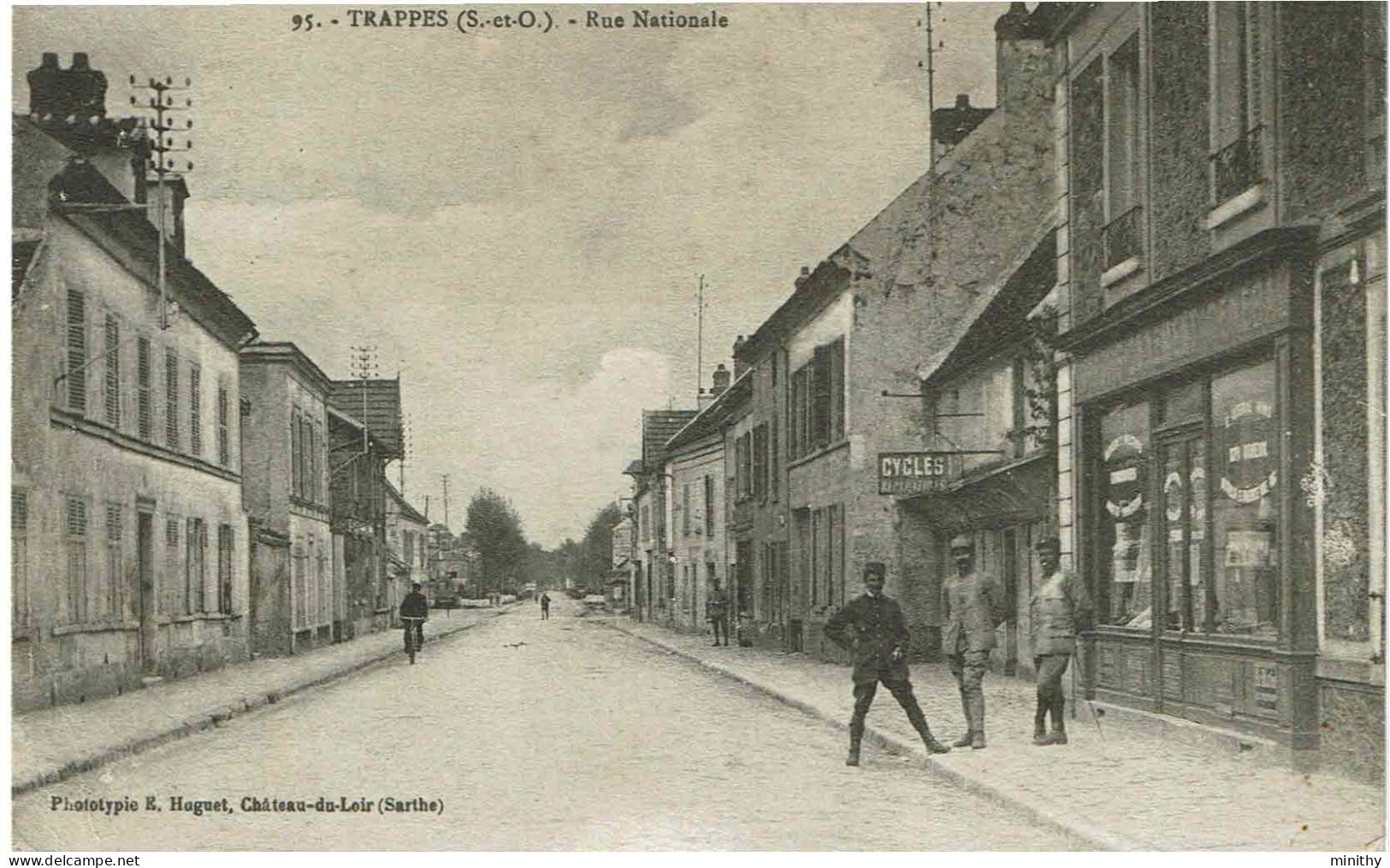 TRAPPES   -   Rue Nationale - Trappes