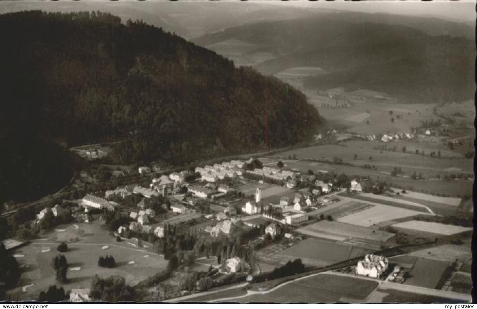 41219775 Gutach Breisgau Gasthaus Bahnhof Karl Pfaff Golfplatz Fliegeraufnahme G - Gutach (Breisgau)