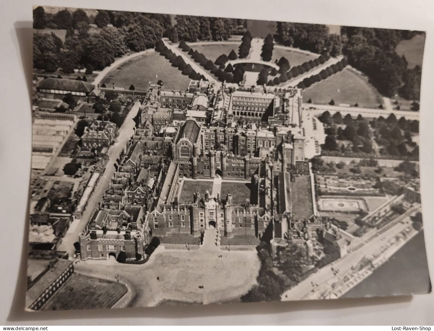 Hampton Court Palace - Hampton Court