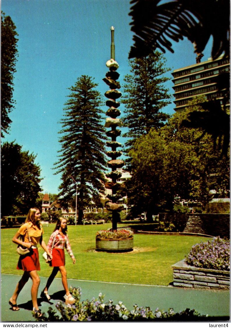 7-2-2024 (3 X 33) Australia - WA - Iron Ore Obelisk (Perth) Mining Boom Statue - Perth