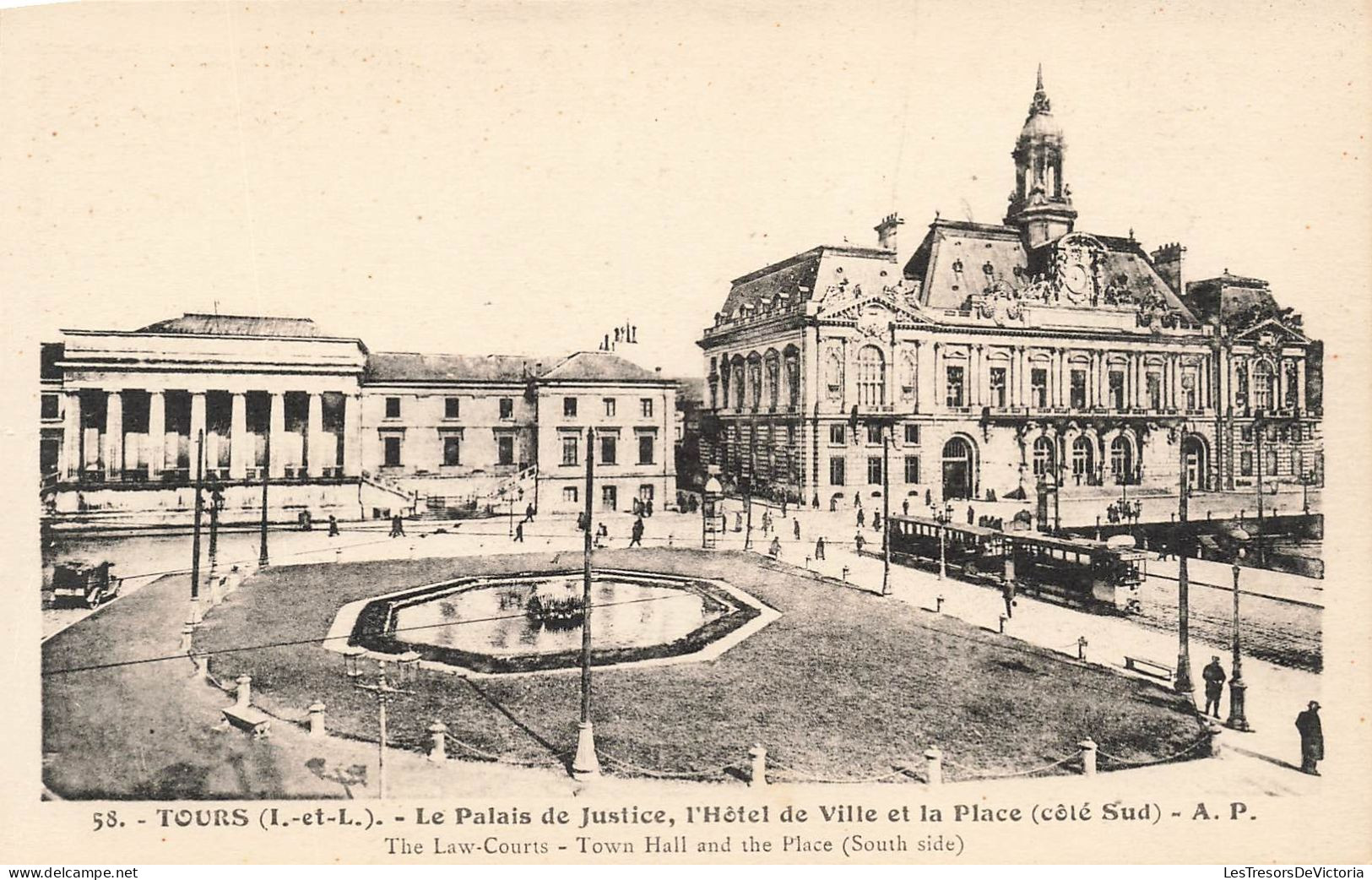 FRANCE - Tours - Le Palais De Justice, L'Hôtel De Ville Et La Place - AP - Carte Postale Ancienne - Tours