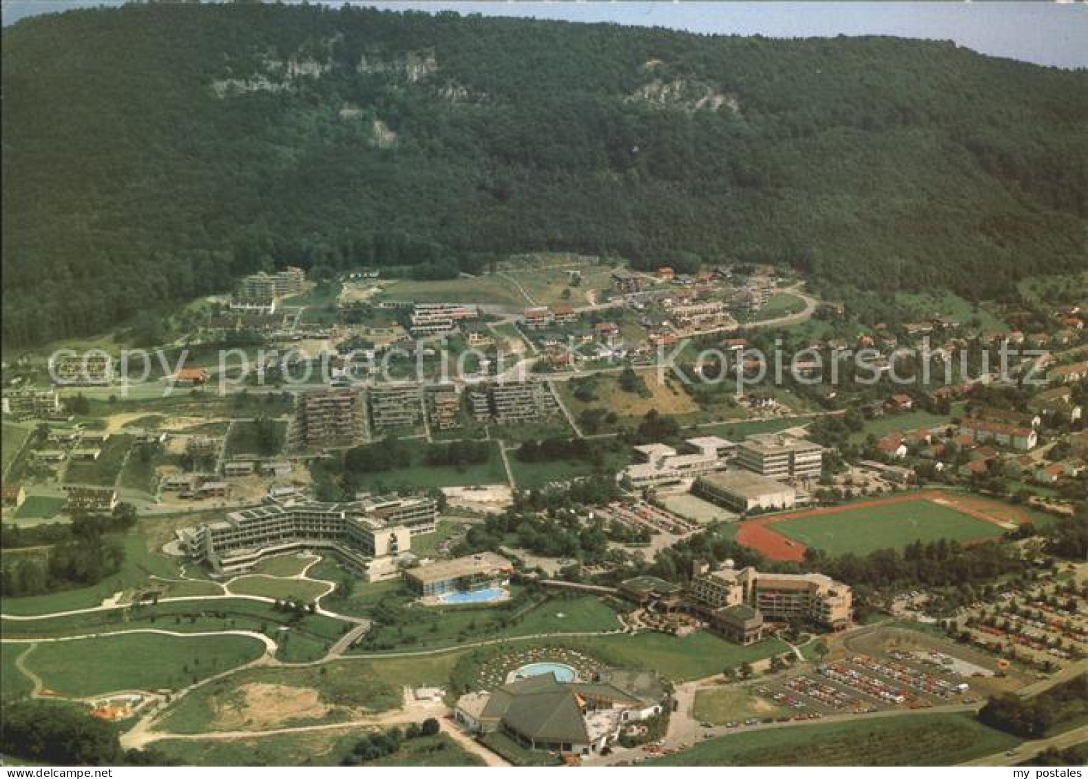 72041917 Bad Urach Fliegeraufnahme Kurgebiet Bad Urach - Bad Urach