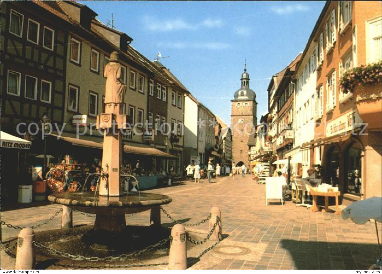 72041902 Buchen Odenwald Strassenansicht Brunnen Tor Buchen - Buchen