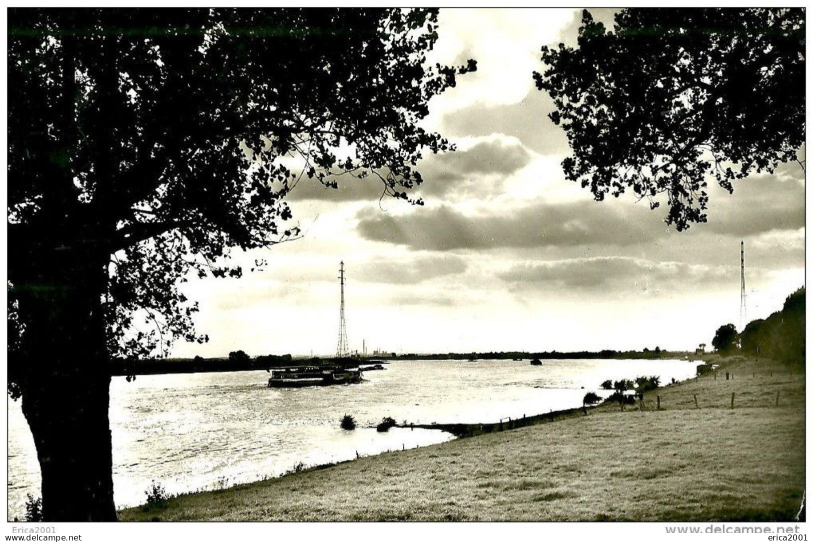 Voerde. Rheinpartie Bei Götterswickerhamm. - Voerde