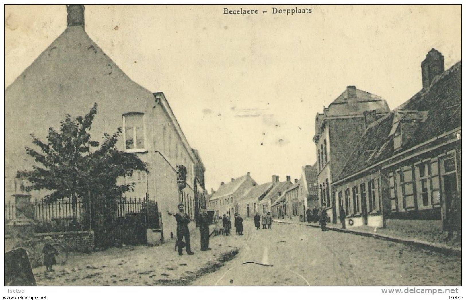 Becelare - Dorpplaats ( Verso Zien) / Destockage - Zonnebeke