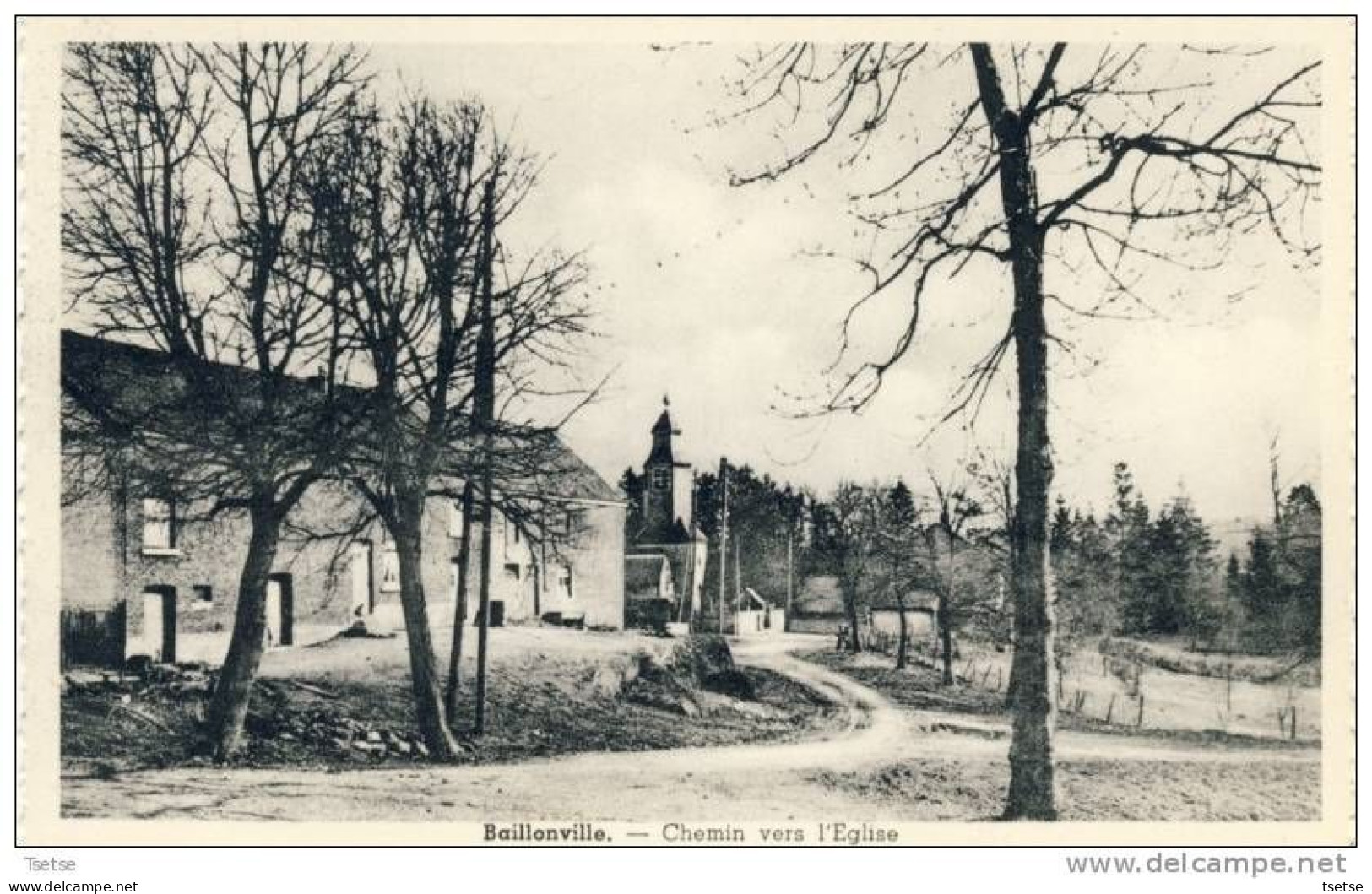 Baillonville - Chemin Vers L'Eglise  / Destockage - Somme-Leuze