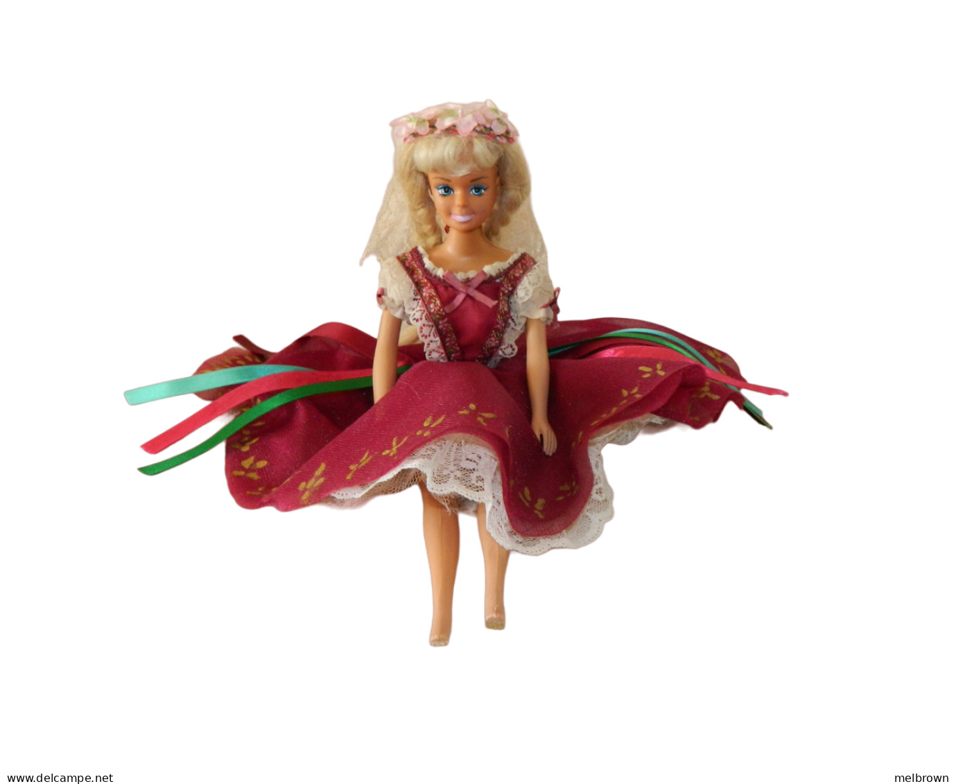 Pretty TOYMAX TALKING DOLL In HANDMADE FOLKLORIC COSTUME Collectible - 12 Inches - Jouets Anciens