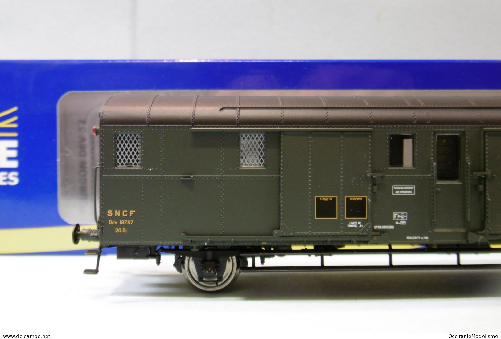 REE - Fourgon OCEM 32 Est SNCF Avec Feux ép. III B Réf. VB-313 Neuf NBO HO 1/87 - Wagons Voor Passagiers