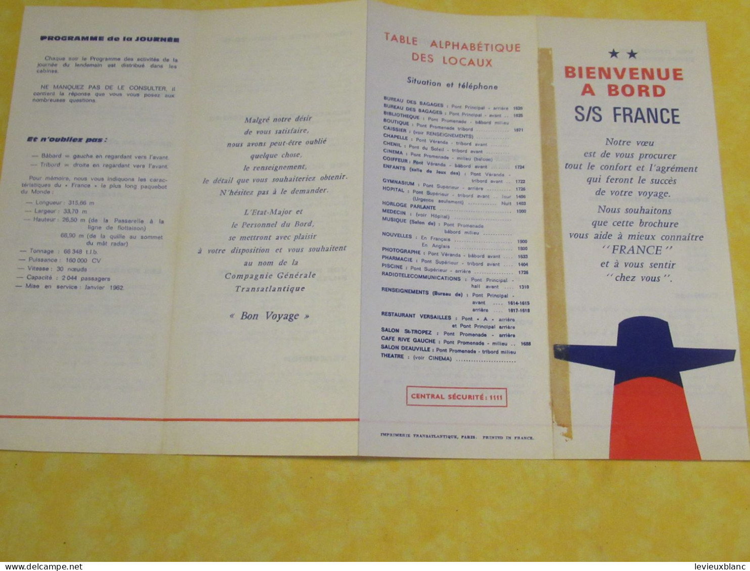 Paquebot " FRANCE"/Bienvenue à Bord/Renseignements/Dépliant Accordéon  4 Volets / Imp. Transatlantique /1972 ?    MAR118 - Other & Unclassified