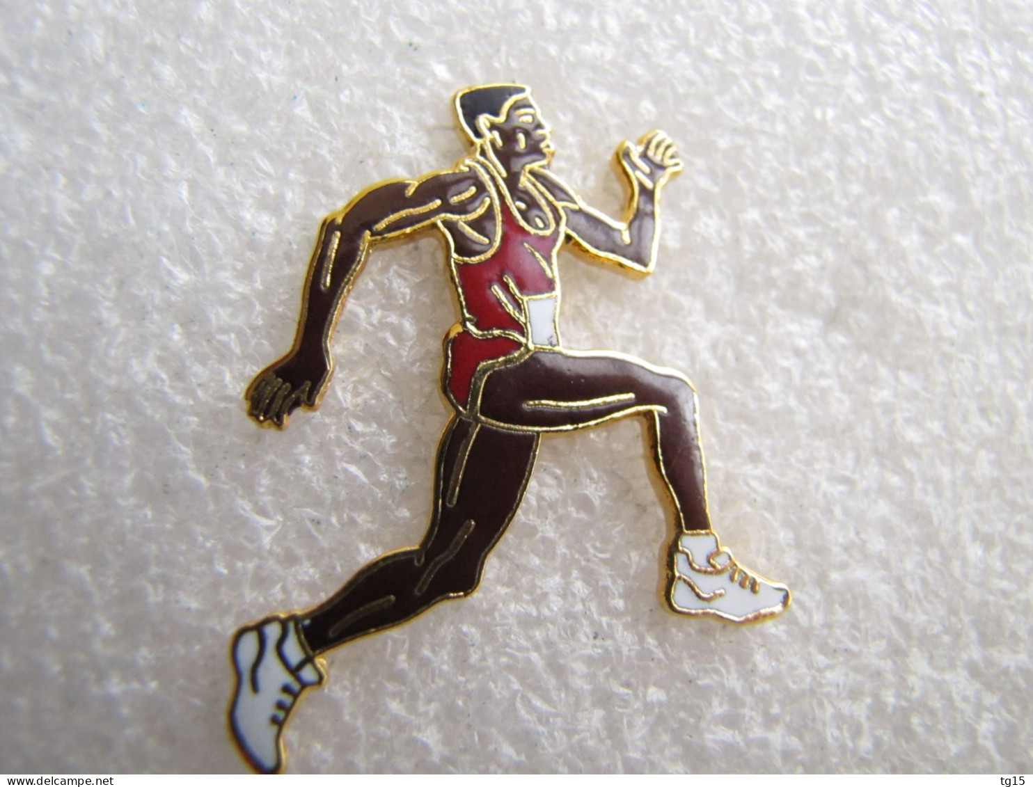 PIN'S    SPORT  CARL LEWIS   Email Grand Feu  DEMONS ET MERVEILLES - Atletismo