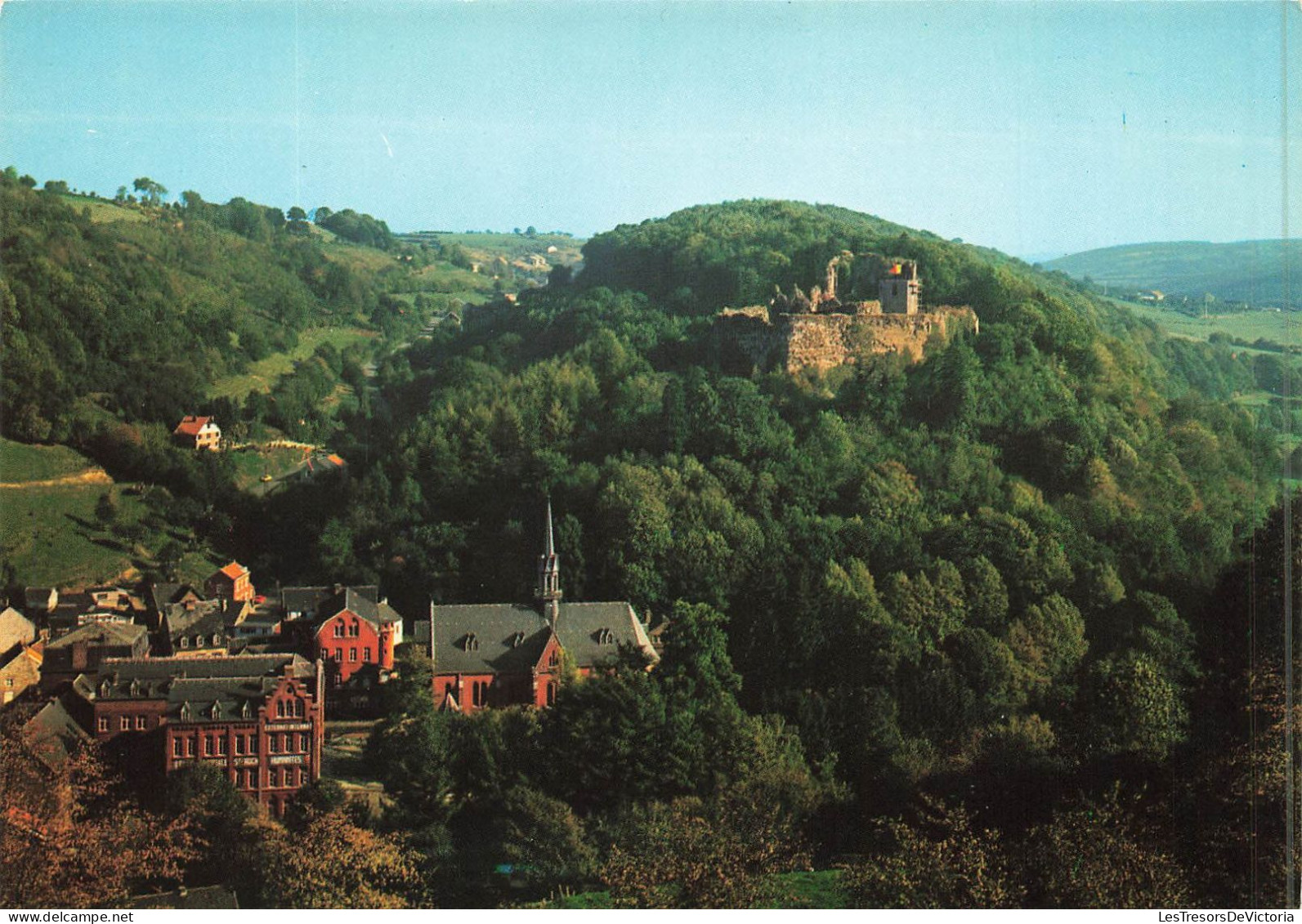 BELGIQUE - Vue Générale Du Marché Et Le Château De Franchimont - Carte Postale - Philippeville