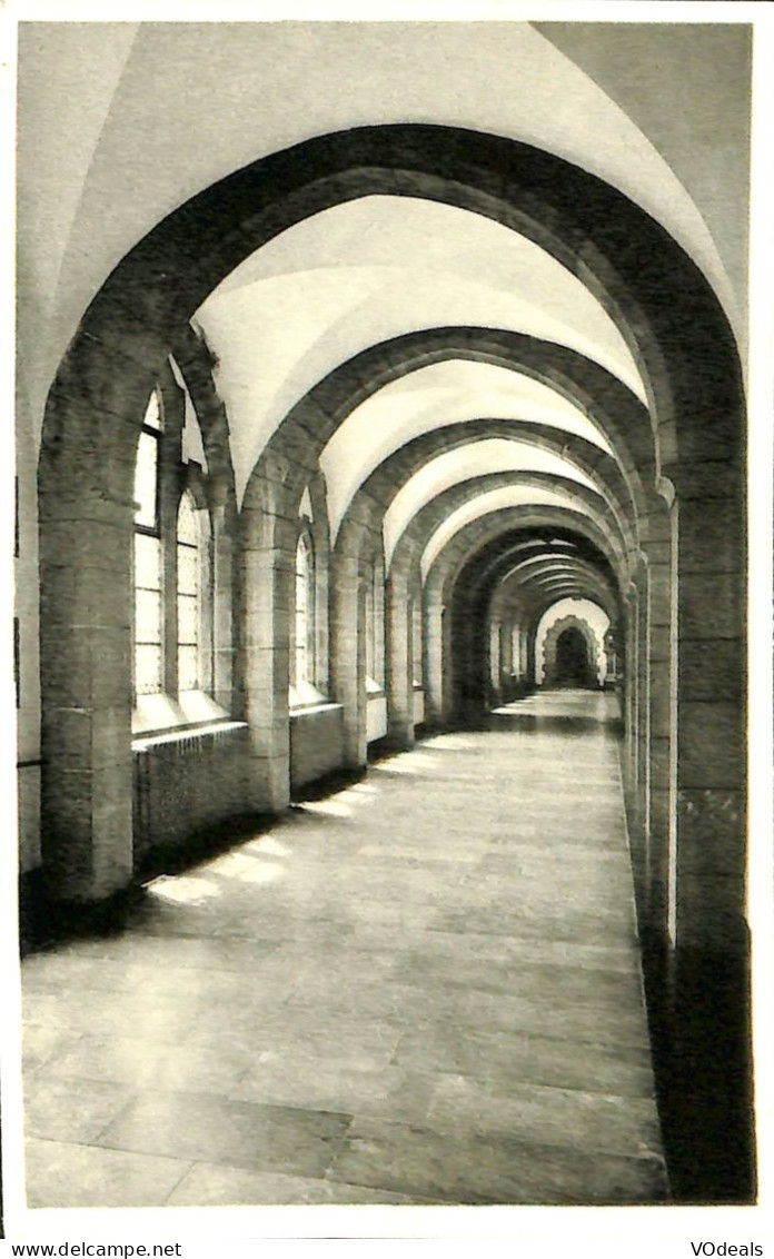 Belgique - Namur - Anhée - Abbaye De Maredsous - Le Cloître - Anhée