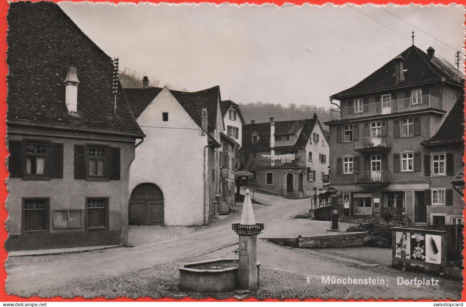 MÜNCHENSTEIN Dorfplatz, Restaurant, Werbung, Tanksäule BP - Arlesheim