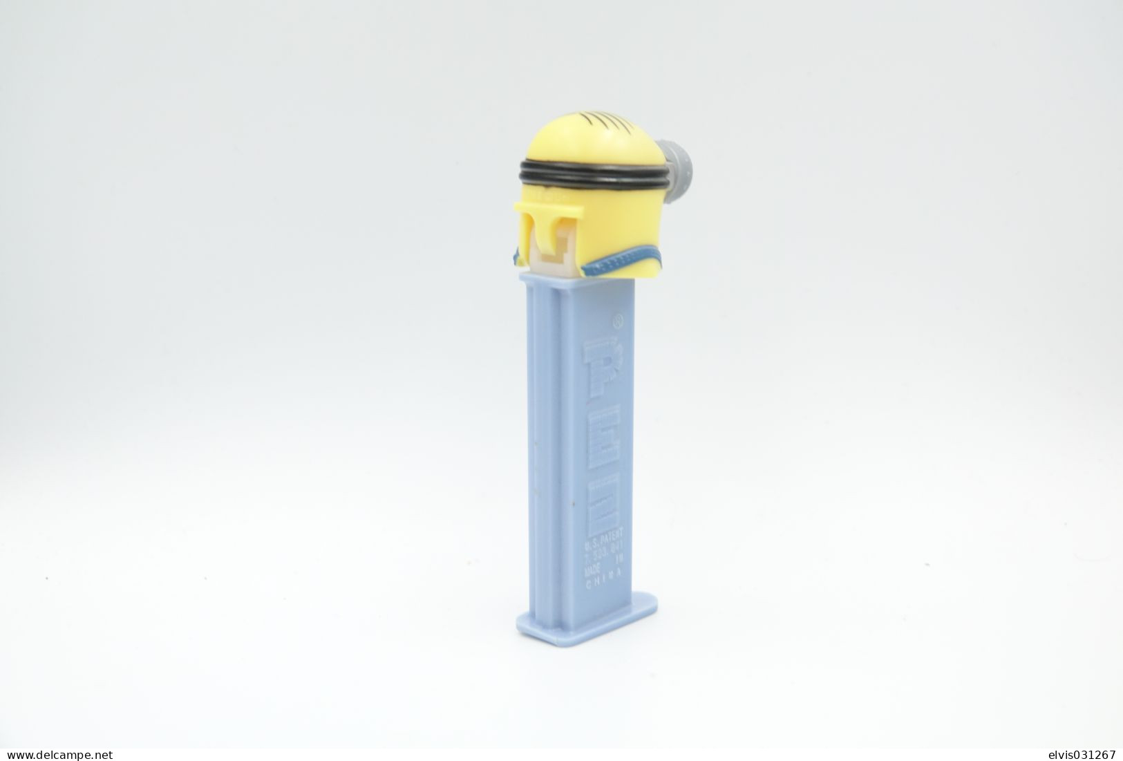 Vintage PEZ DISPENSER : Bob Minion - Despicable Me - 2015 - Us Patent China Made L=11cm - Autres & Non Classés