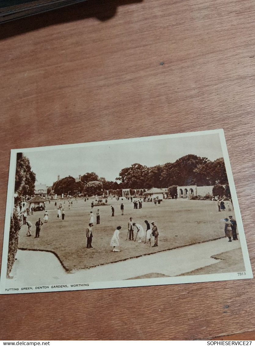 534 //   PUTTING GREEN, DENTON GARDENS, WORTHING - Worthing