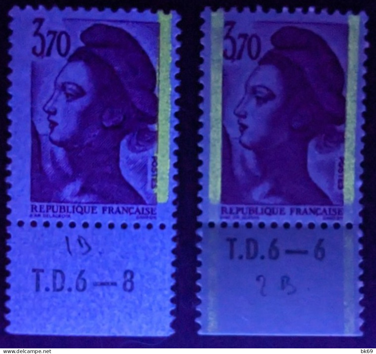 2486 & 2486a** 2 Bandes De Phosphore Et 1 Bande à Droite - Unused Stamps