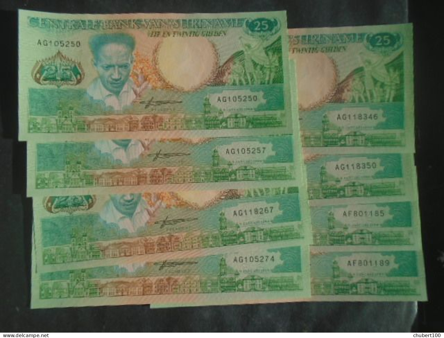 SURINAME , P 132b ,  25 Gulden ,  1988 , UNC , Neuf, 8 Notes - Surinam
