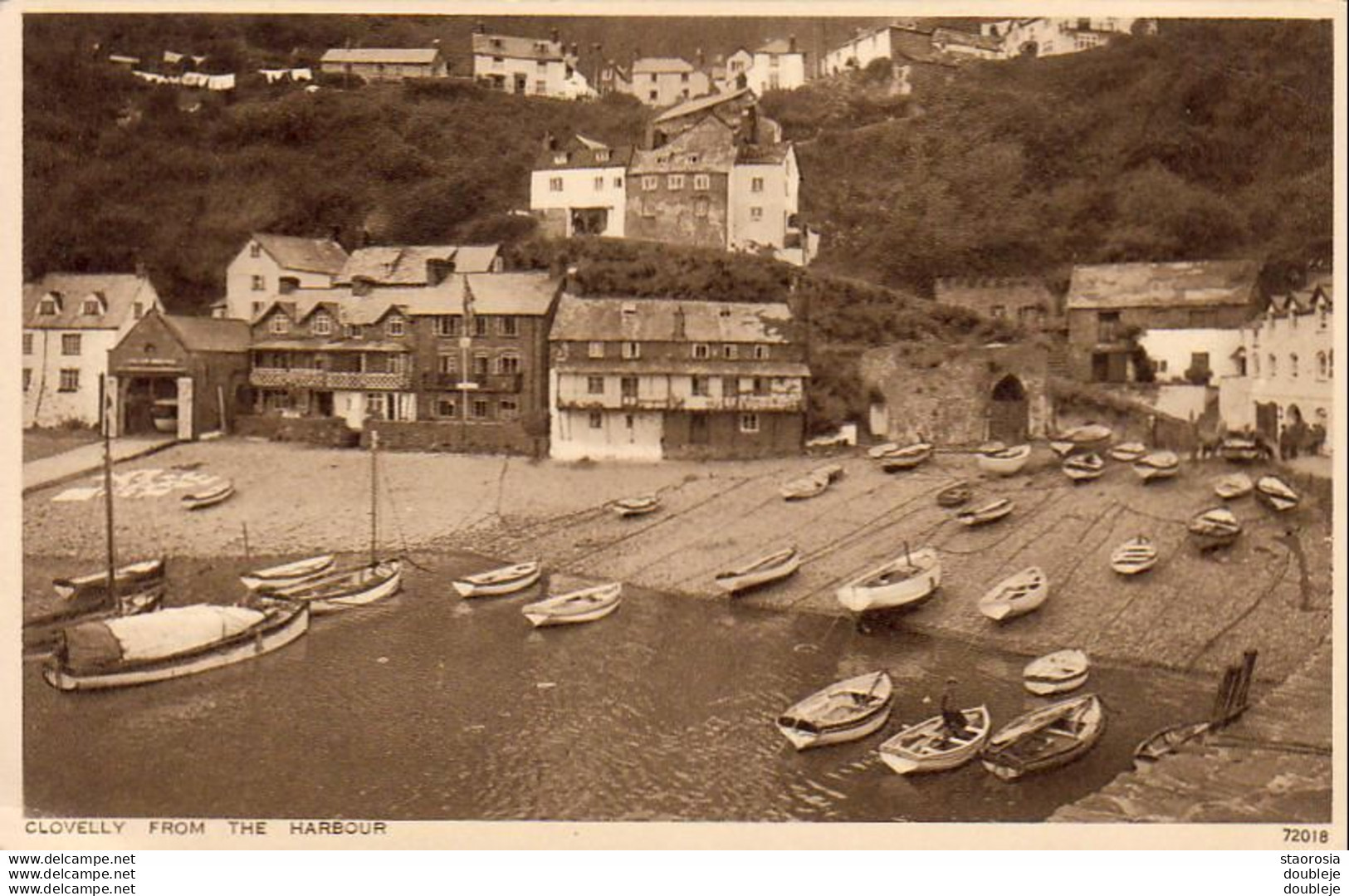 ENGLAND  CLOVELLY   From The Harbour - Clovelly