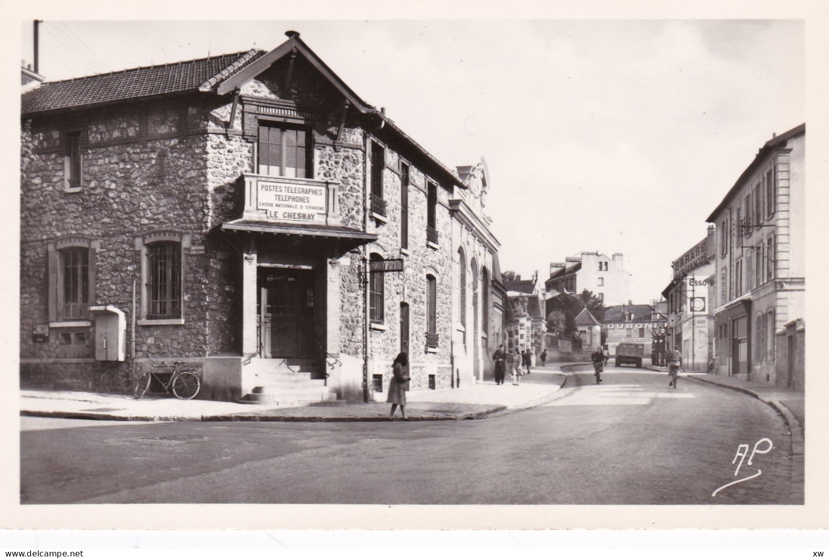 LE CHESNAY -78- CPSM - La Poste Et La Rue De Versailles - A17788/89 - Le Chesnay