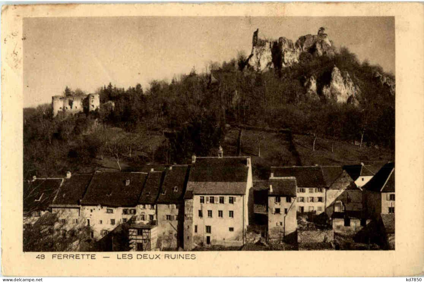 Pfirt - Ferrette - Les Deux Ruines - Ferrette