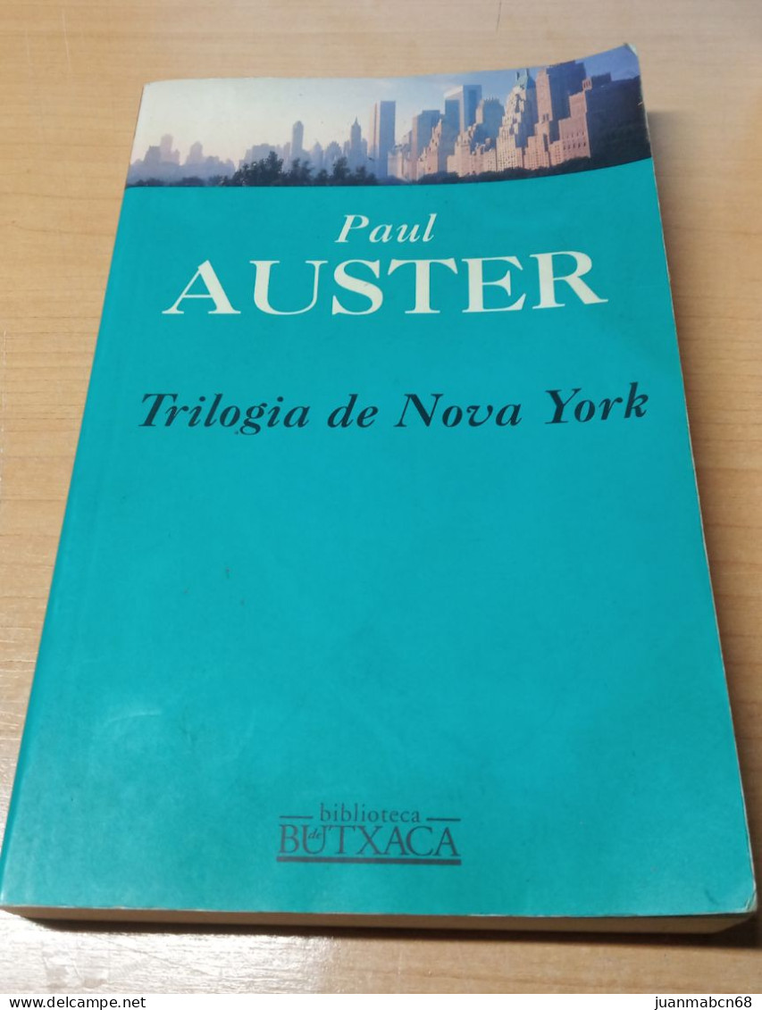 "Trilogia De Nova York" De Paul Auster (novela En Catalan) - Ediciones Proa, 1a Edicion 1998 - Romane