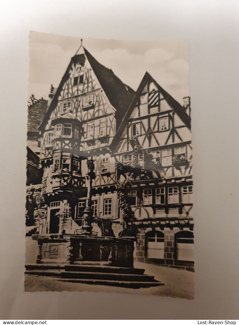 Miltenberg/Main - Marktplatz Mit Brunnen - Mittelberg