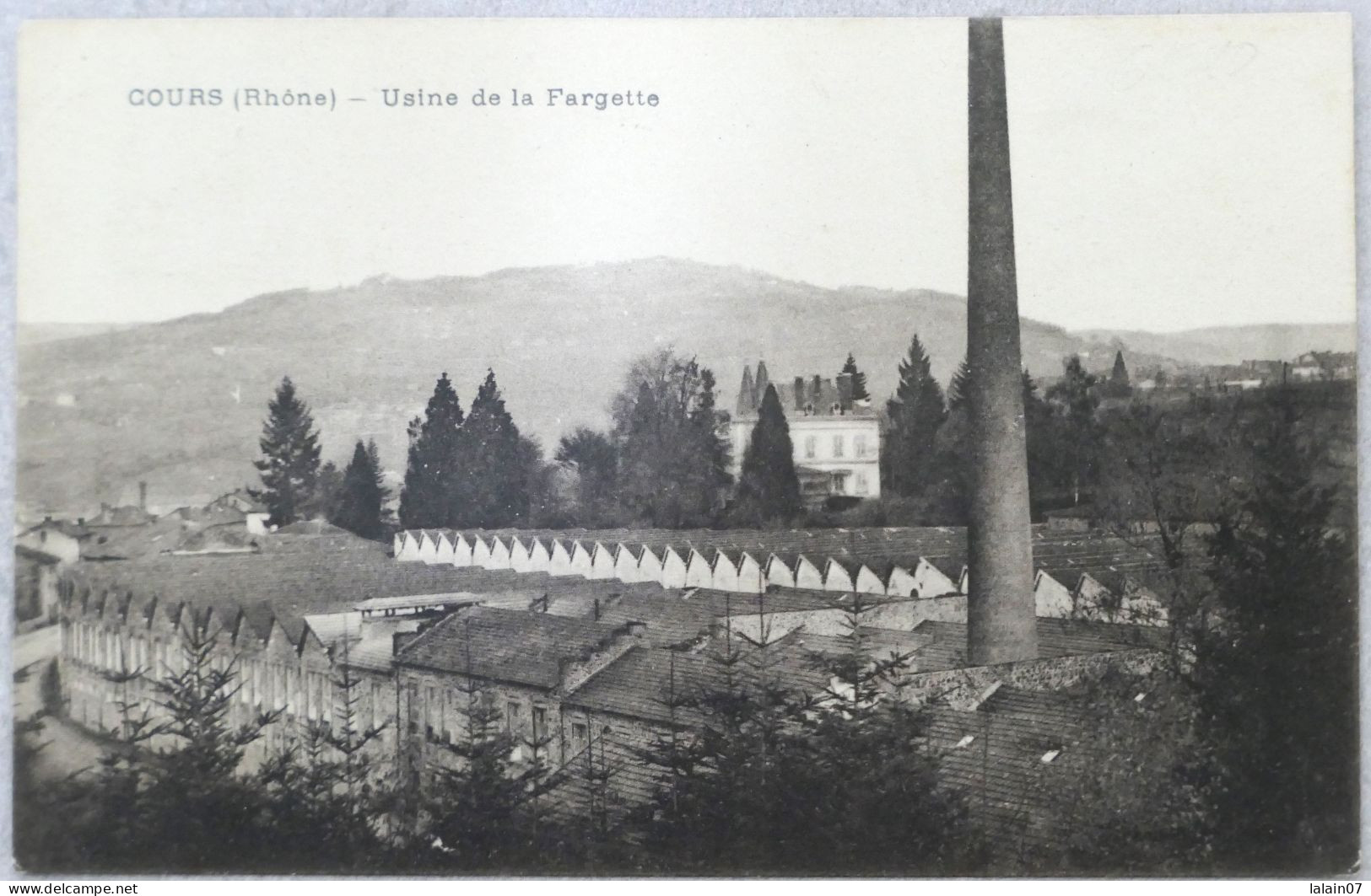 C. P. A. : 69 : COURS (Rhône) : Usine De La Fargette, Timbre En 1910 - Cours-la-Ville