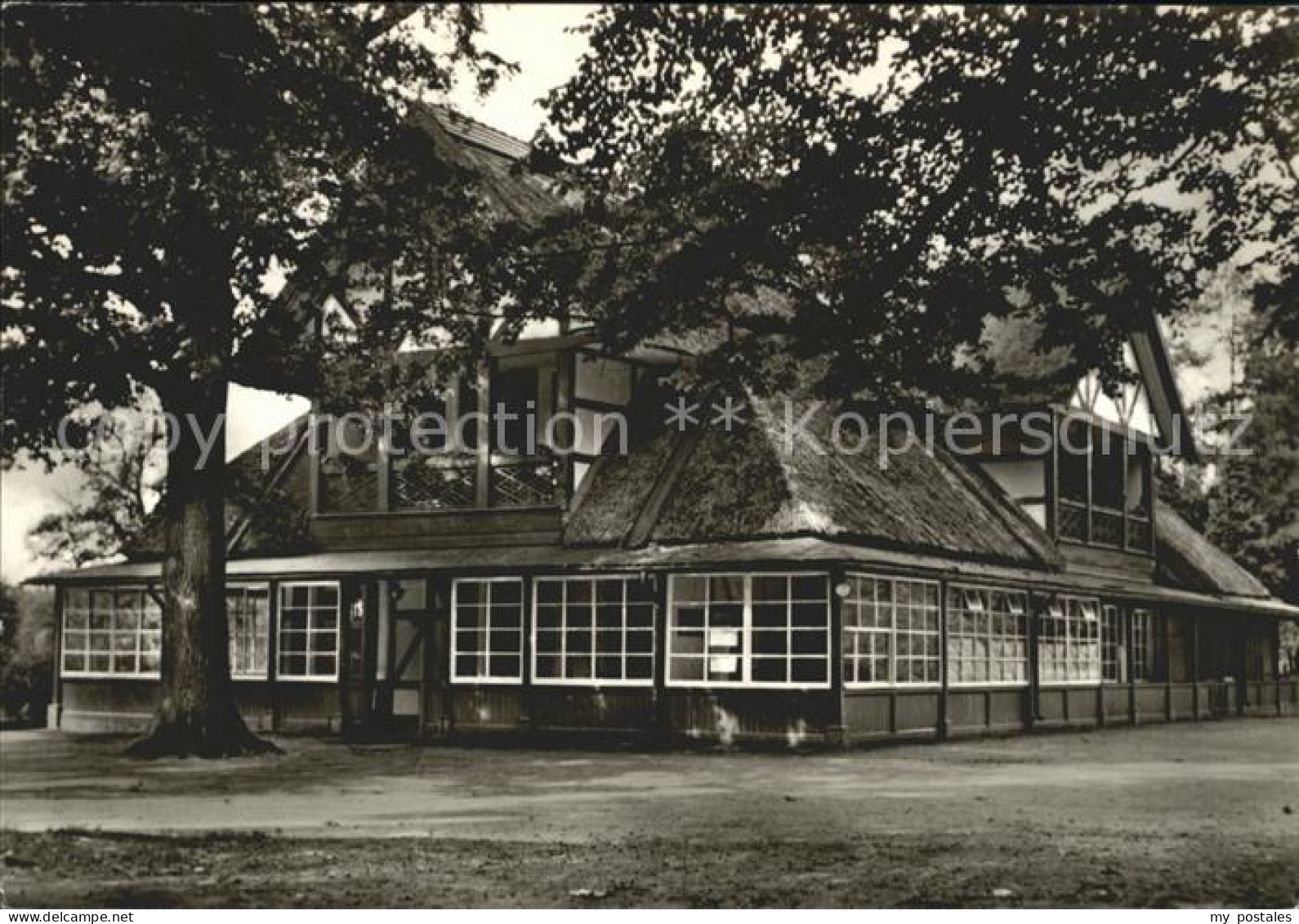 72033580 Ludwigslust Schweizerhaus Im Schlossgarten Ludwigslust - Ludwigslust