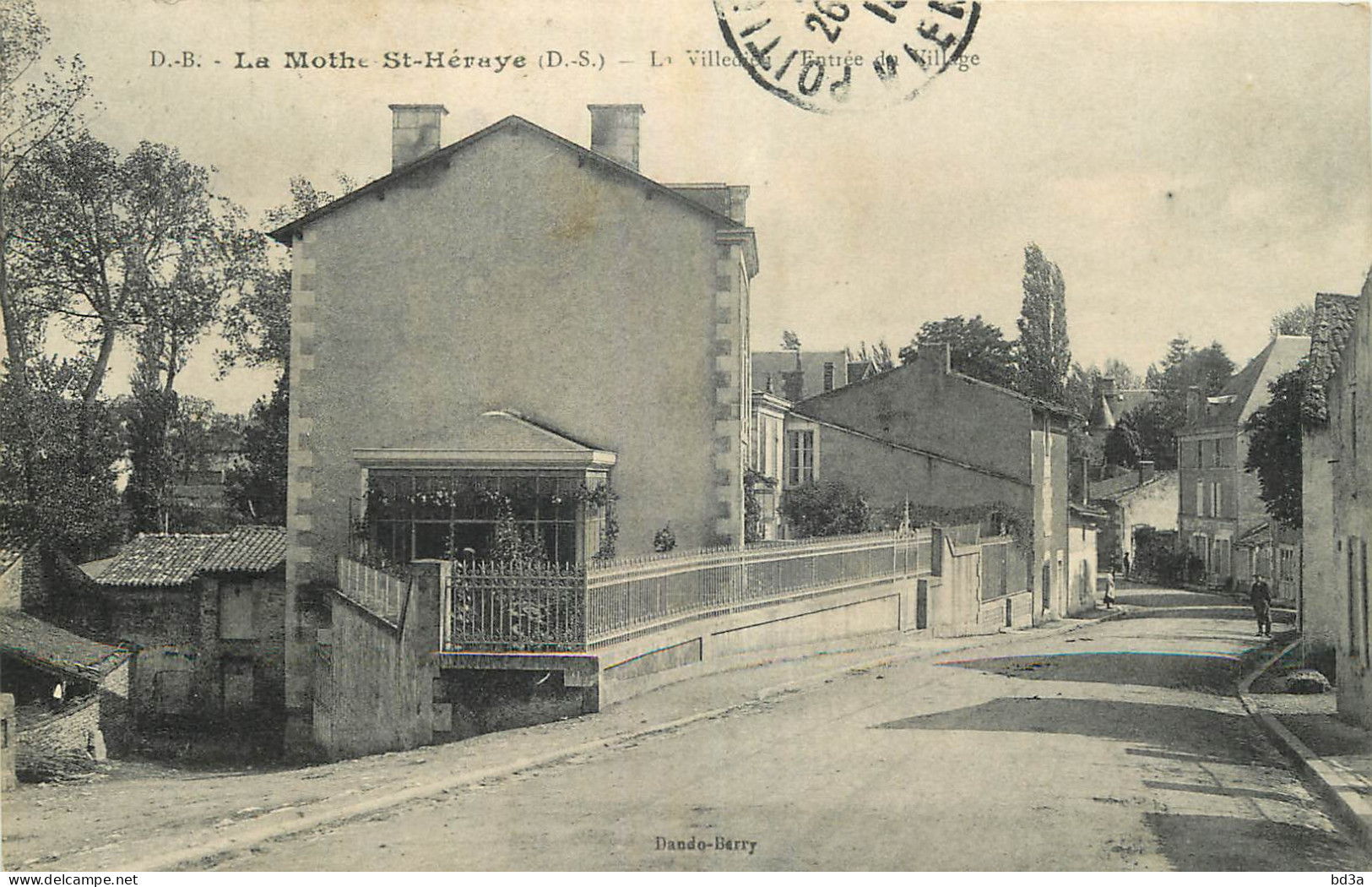 79 - LA MOTTE SAINT  HERAYE -  LA VILLEDIEU - ENTREE DU VILLAGE - CACHET CONVOYEUR ANGERS à POITIERS - La Mothe Saint Heray