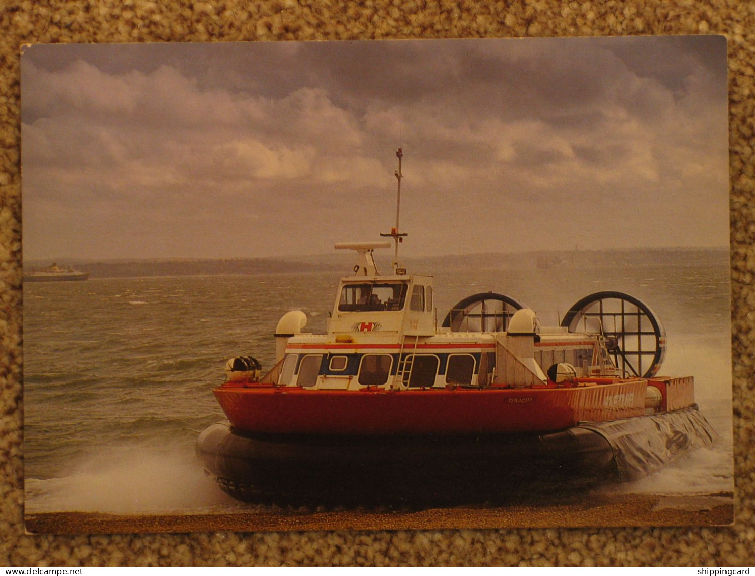 HOVERTRAVEL TENACITY - Hovercraft