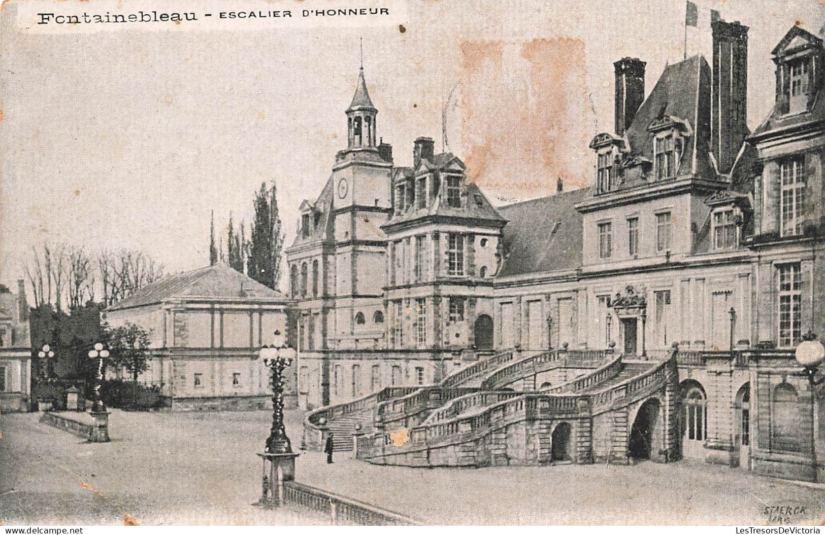 FRANCE - Fontainebleau - Vue Sur L'escalier D'honneur - Carte Postale Ancienne - Fontainebleau