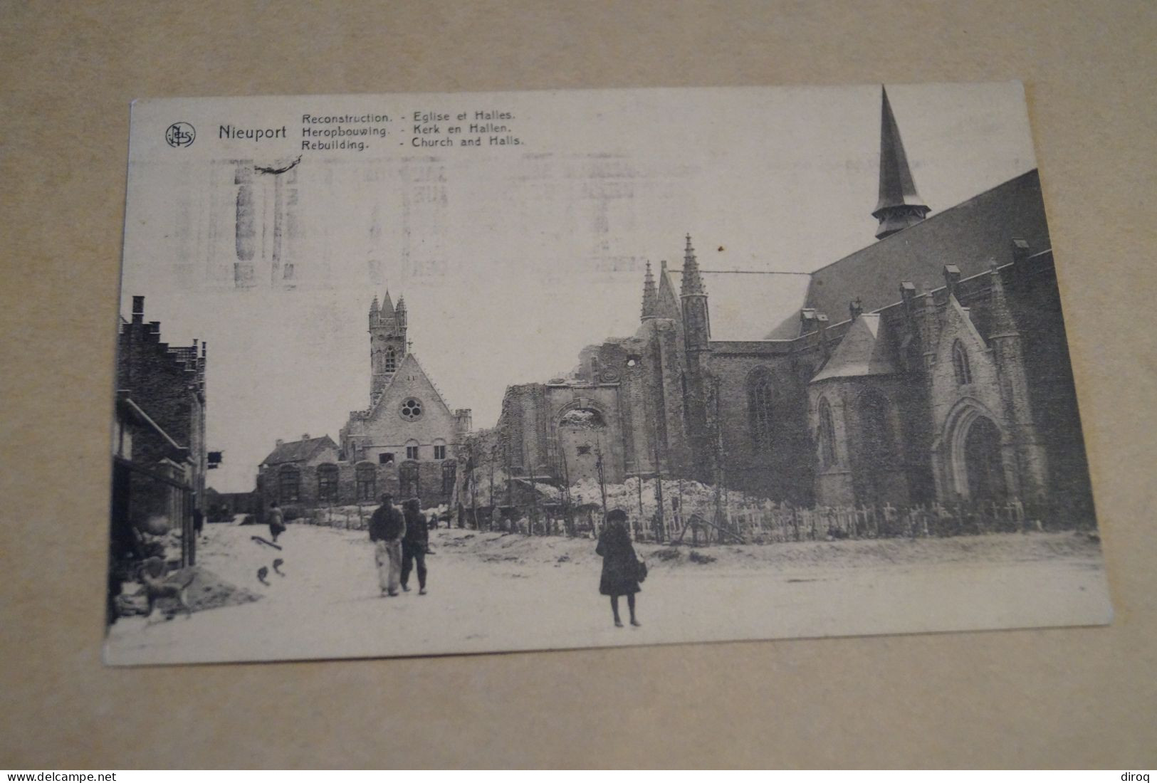 Superbe Ancienne Carte 1929,Nieuport,l'église Et Halles - Nieuwpoort