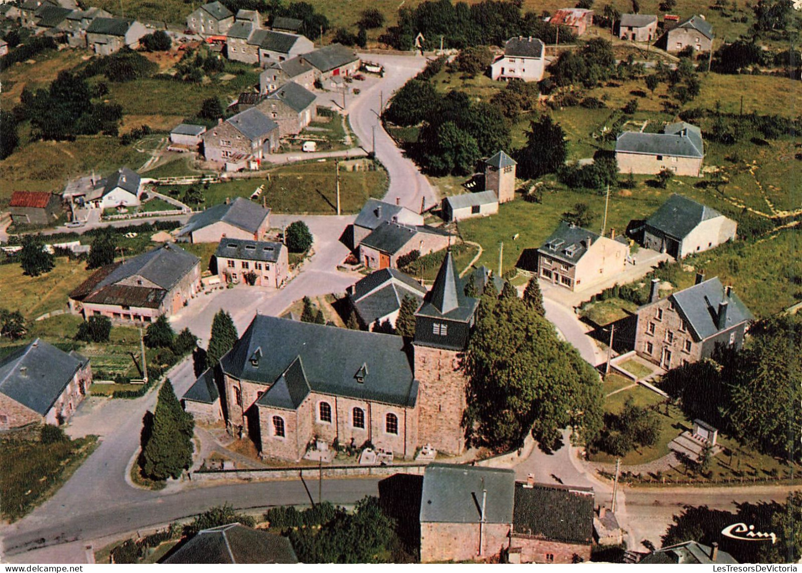 BELGIQUE - Dochamps - Village Ardennais (vue Aérienne) - Grand Safari Parc - Carte Postale - Marche-en-Famenne