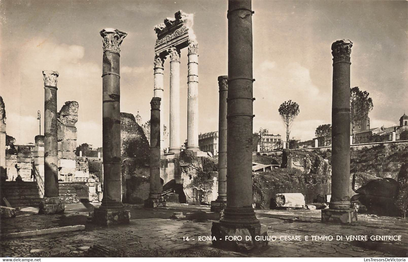 ITALIE - Roma - Foro Di Giulio Cesare E Tempio Di Venere Genitrice - Carte Postale Ancienne - Andere Monumenten & Gebouwen