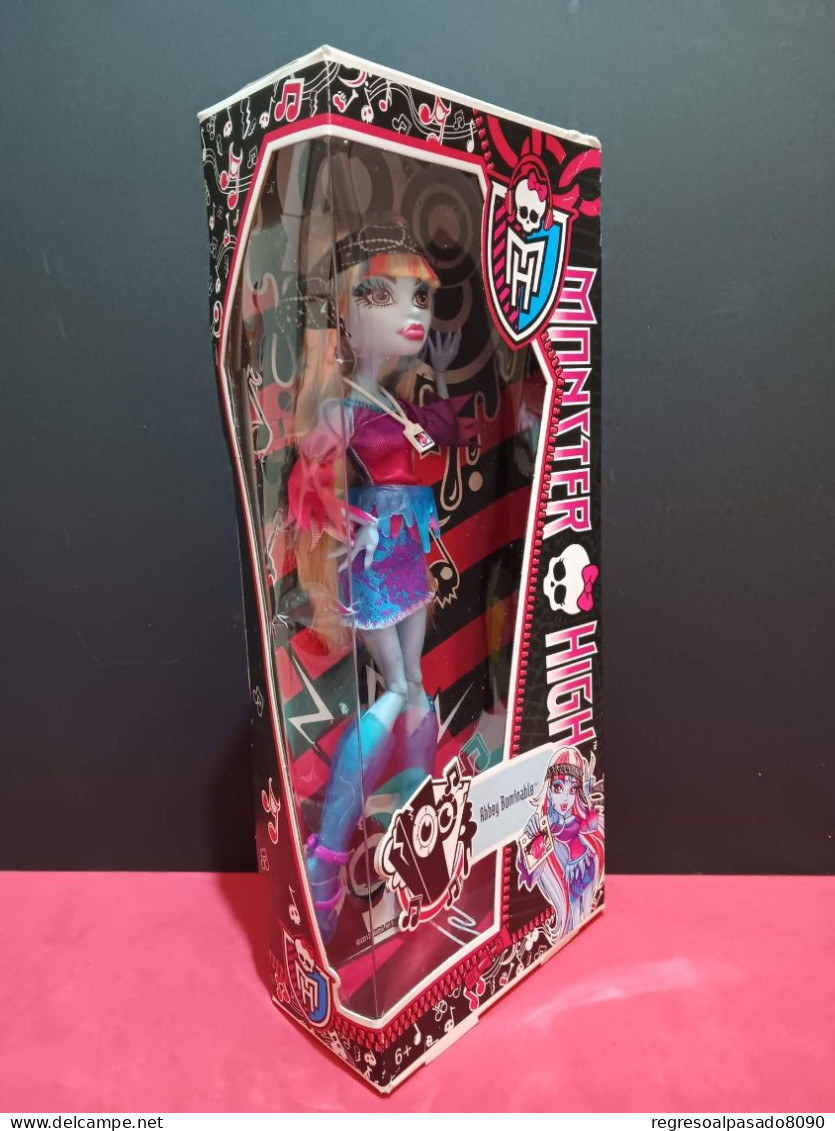 Poupée Antique Muñeca Monster High En Su Caja Año 2012 Abbey Bominable Mattel VIP - Poupées