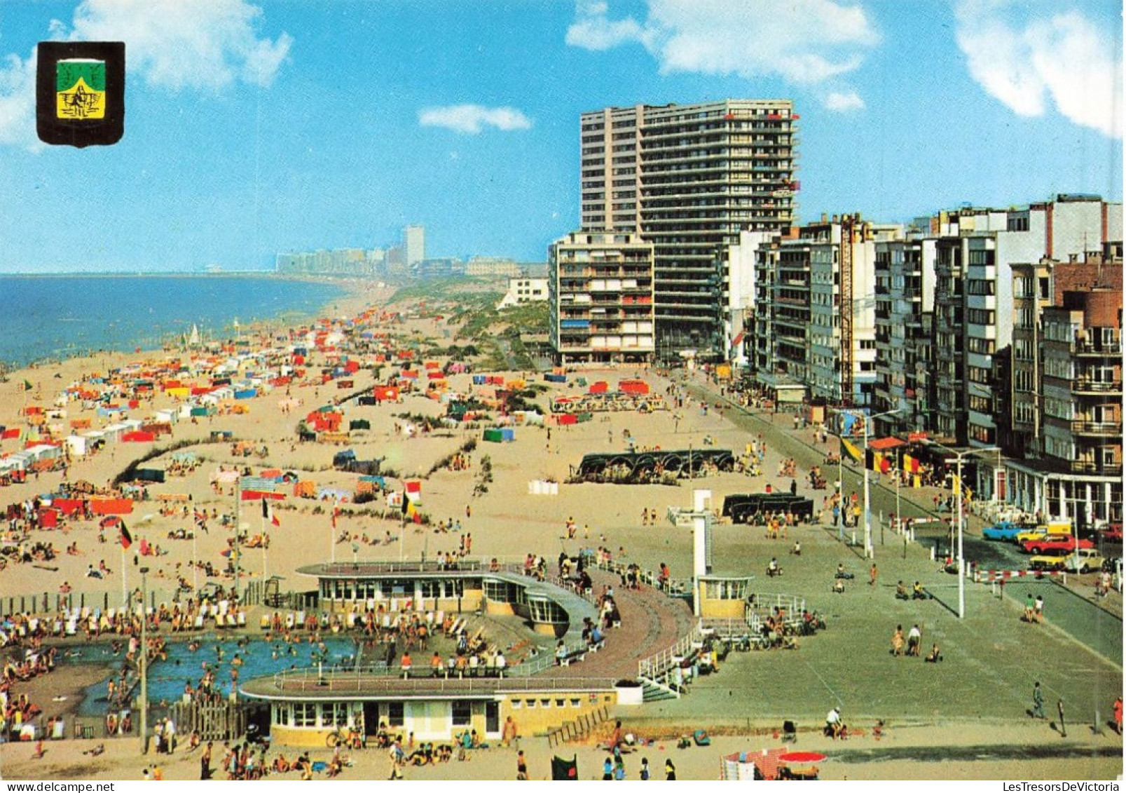 BELGIQUE - Oostduinkerke - Vue Générale De La Plage Et Digue De Mer - Carte Postale - Oostduinkerke