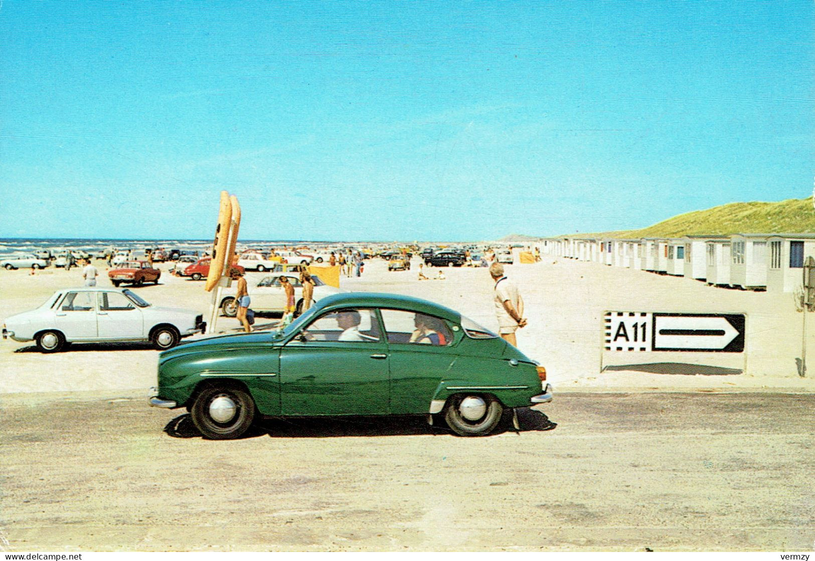 LOKKEN : Plage - Automobiles - Dänemark