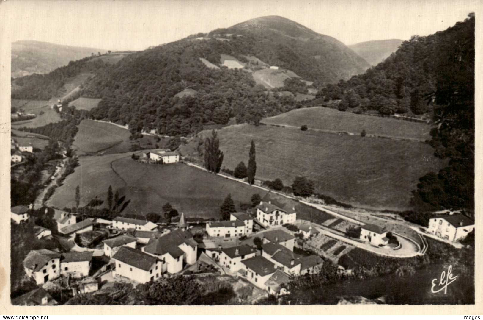 64 , Cpsm  Vallée De La Nive , 93 , ARNEGUY , Vue Générale (9824.F24) - Arnéguy
