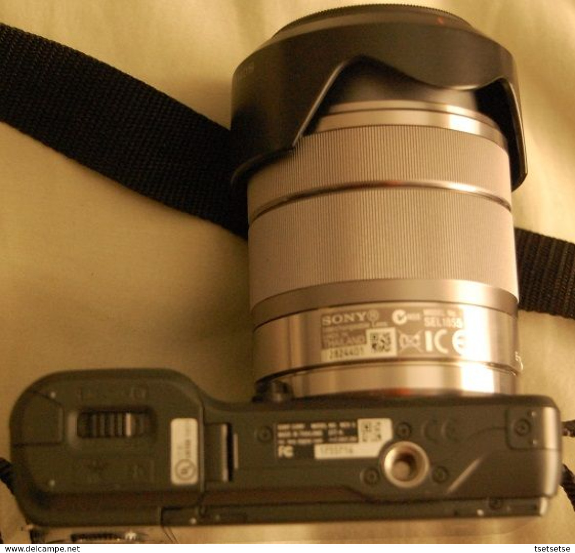 No need spend $2,500+! Sony MIRRORLESS interchange lens video Camera + zoom lens + battery