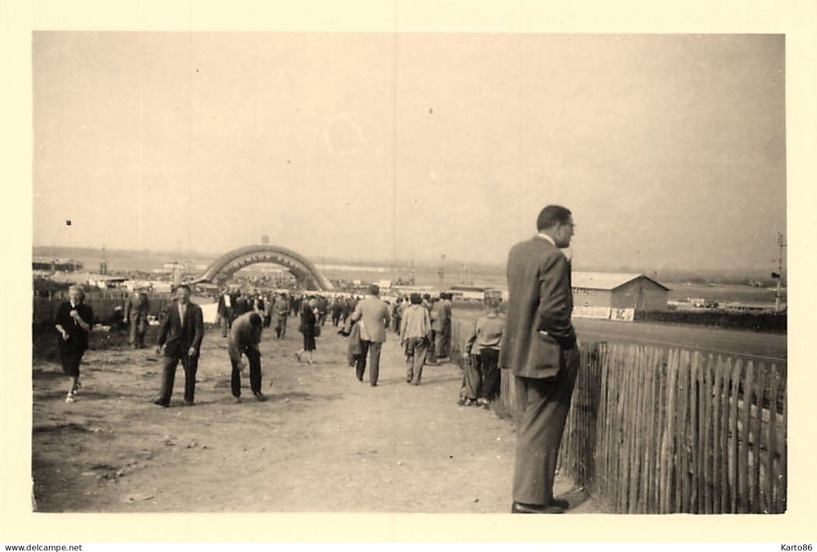 24heures Du Mans 1956 *3 Photos Anciennes * Voiture De Course Pilotes Automobiles Circuit * Course 24H * 9x6cm - Le Mans