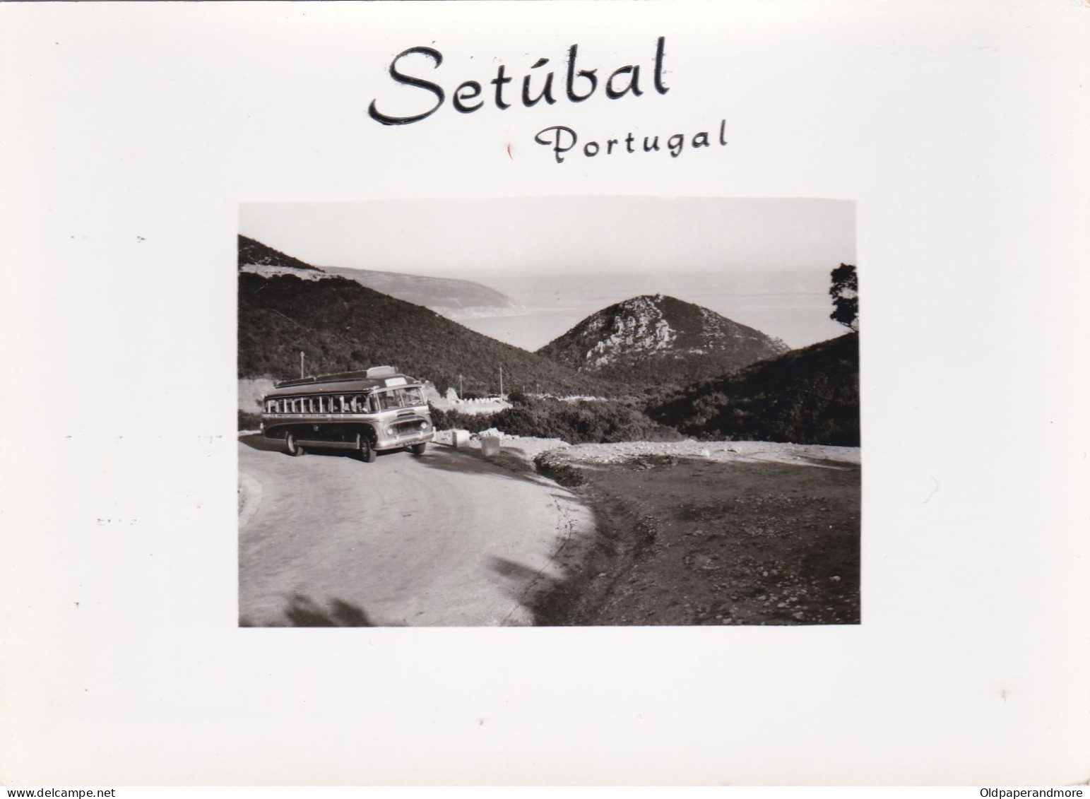 POSTCARD PORTUGAL - SETUBAL - ARRÁBIDA - OLD BUS - Setúbal