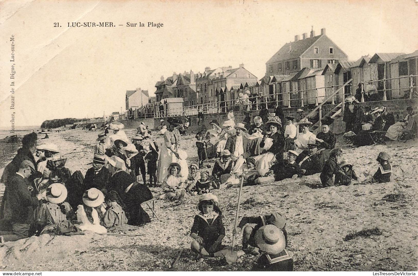 FRANCE - Luc Sur Mer - Sur La Plage - Carte Postale Ancienne - Luc Sur Mer